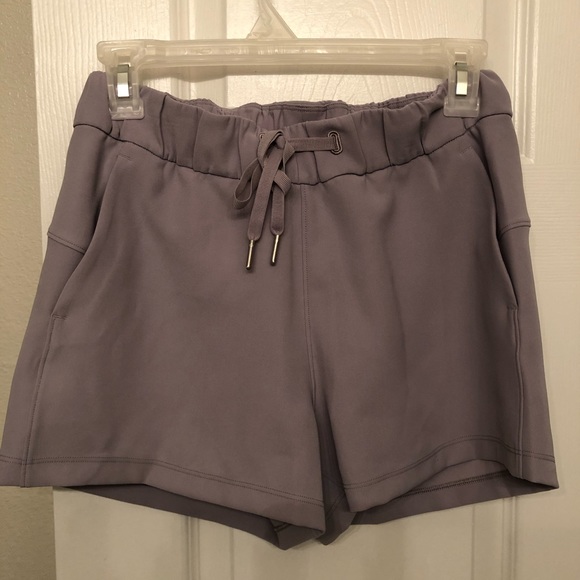 lulu lemon shorts - Picture 1 of 2